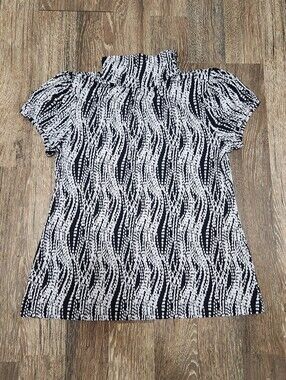 New Directions Black and White Short Sleeve Mock Neck Top Size Large